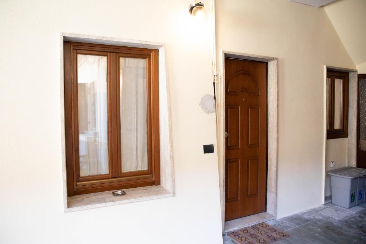 Appartamenti In Centro Storico A 15 Min Dal Lago D'Iseo - Free Wi-Fi - Ac Pallazzolo sullʼOglio Buitenkant foto