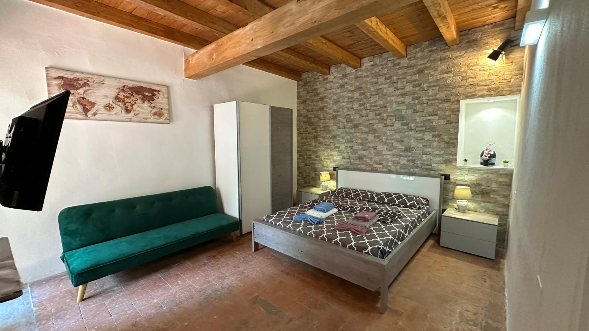 Appartamenti In Centro Storico A 15 Min Dal Lago D'Iseo - Free Wi-Fi - Ac Pallazzolo sullʼOglio Buitenkant foto